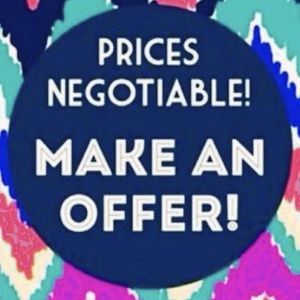 MAKE AN OFFER!! 💞